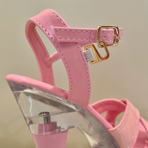 NWT Barbie pink princess glass Cinderella slippers platform heels (7.5/88.5)HP🎉 - Picture 11 of 16